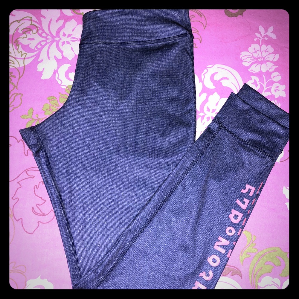 Reebok workout tights